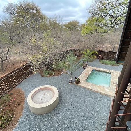 The Cheetah Rest Villa Ходспруит Екстериор снимка