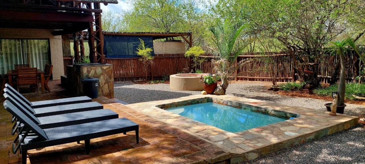 The Cheetah Rest Villa Ходспруит Екстериор снимка