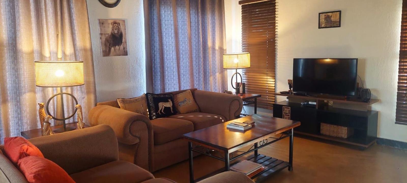 The Cheetah Rest Villa Ходспруит Екстериор снимка