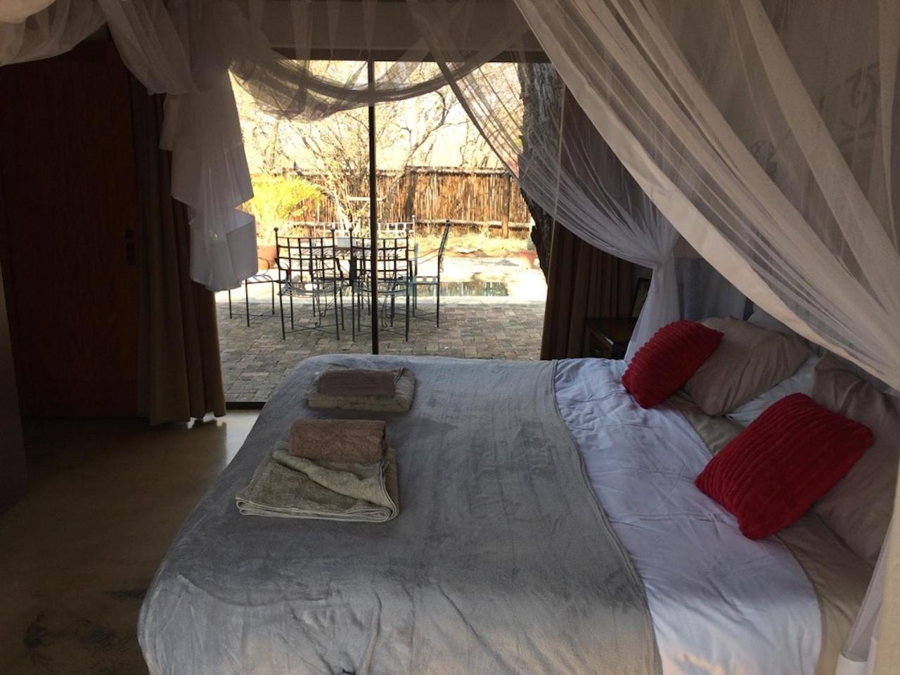 The Cheetah Rest Villa Ходспруит Екстериор снимка