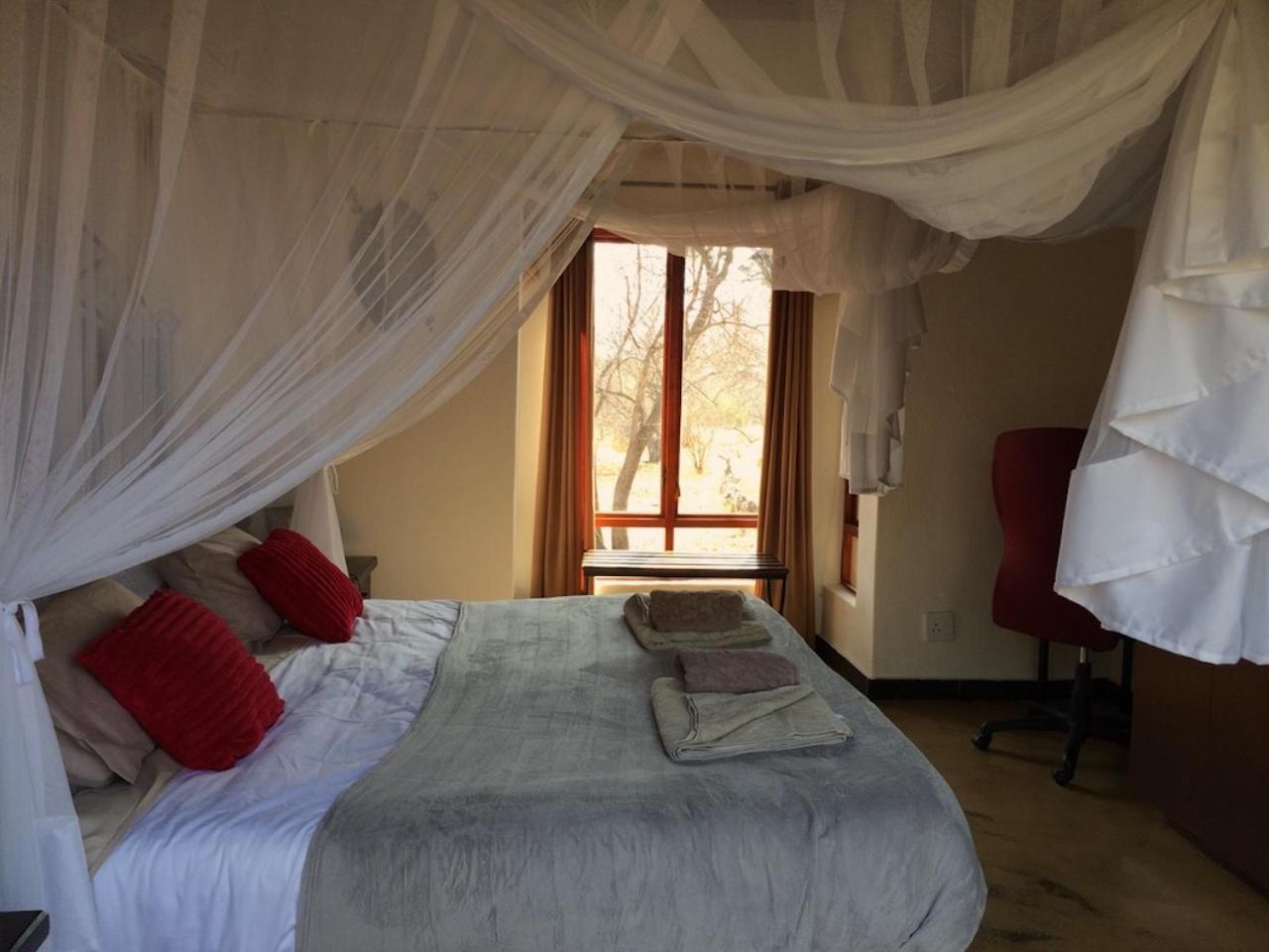 The Cheetah Rest Villa Ходспруит Екстериор снимка